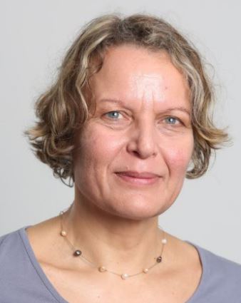 Dr. Karen von Holleben
